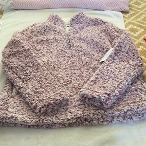Sherpa pull over Size Medium (8-10)